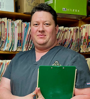 Scott Gunnels - Veterinary Tech - Apine Animal Hospital, Murphy, NC